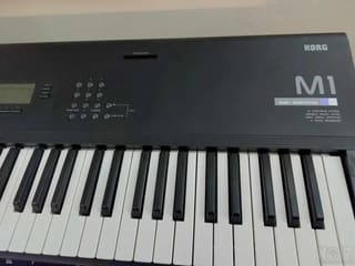 Korg M1
