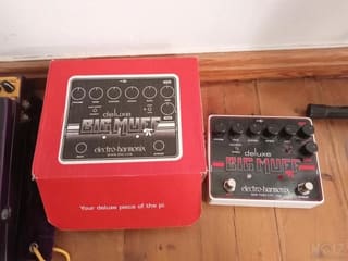 Electro-Harmonix big muff deluxe