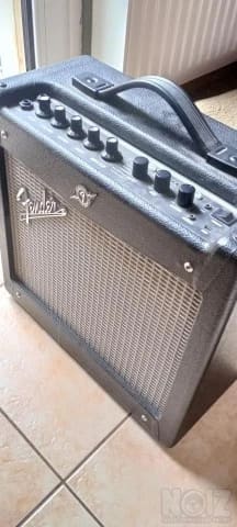 Fender Mustang V2 70w Νέα τελική τιμή