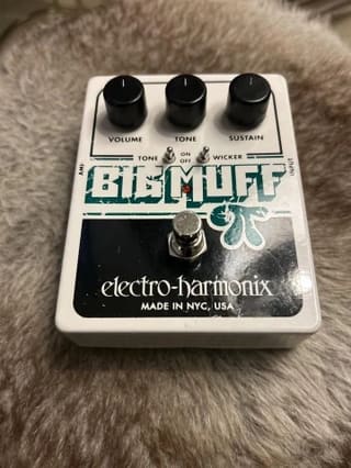 Big Muff Pi with Tone Wicker