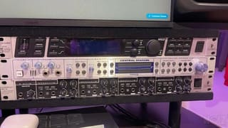 Μηχανήματα απο Studio - Behringer, Preso