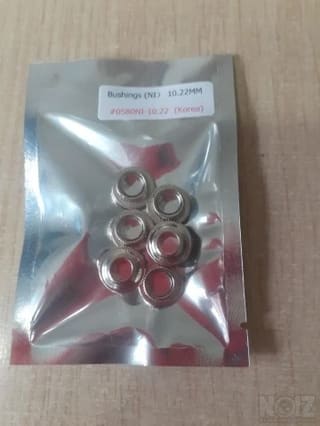 Vintage tuning pegs bushings