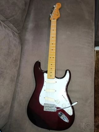 Fender Stratocaster MIM David Gilmore pi