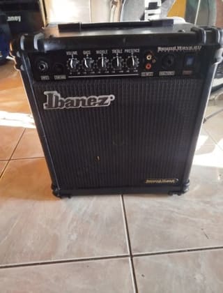Ενισχυτής μπάσου Ibanez 