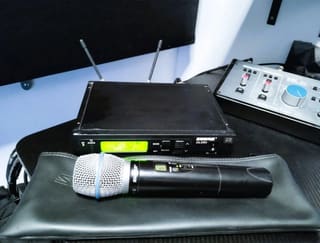 Shure ULXS4 - Beta 87A (Ασύρματο)