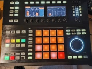 Native Instruments Maschine Studio