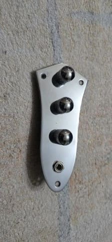 Jazz bass plate πλήρες