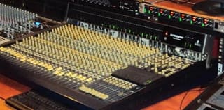 Behringer MX 8000 48 CH 6 AUX 8X3=24 Bus
