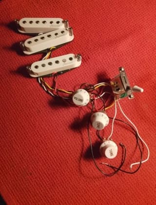 Roswell SSS, Harley Benton Parts 