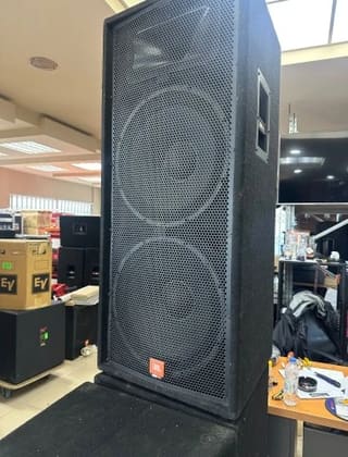 JBL jrx115