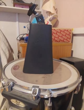 Pearl rock cowbell