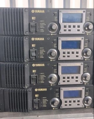 YAMAHA TX4n
