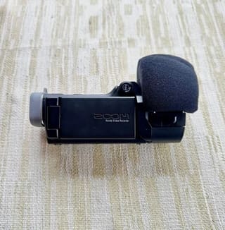 Zoom Q8 