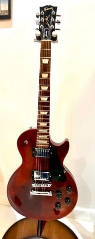 Gibson Les Paul Studio, Wine Red Satin, 