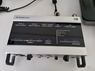 NI Audio 8 Traktor