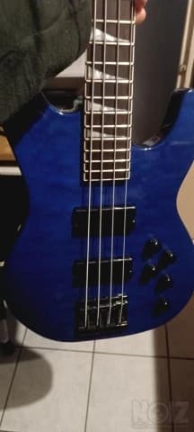 Jackson js3 concert bass transparent blu