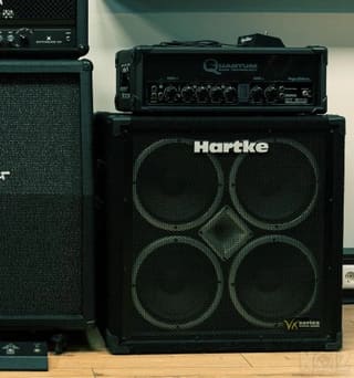 Ο θρυλικός Hughes & Kettner Quantum QT 6