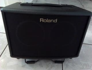 Roland AC-33