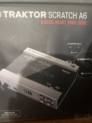 Traktor Scratch A6