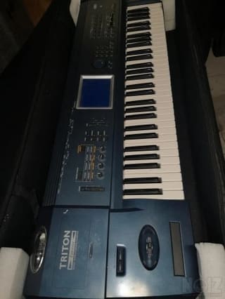 Korg Triton Extreme 61 Keys