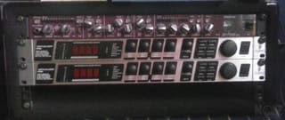 1xΛαμπατος Κομπρεσσορας 2xΠολυεφε 1xRack