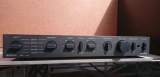 Audiolab 8000A