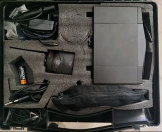 Μικρόφωνο AKG με πομποδέκτη SR40
