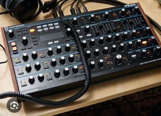 Novation peak