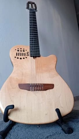 Godin Multiac ACS-SA 2002