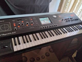 Roland V-Synth GT 