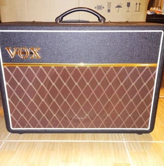 Ενισχυτής ηλ.κιθάρας με λυχνίες VOX AC10
