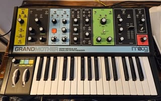 Moog Grandmother