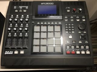Akai MPC 5000