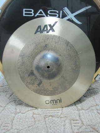 Πιατίνια Sabian  AAX Omni 18
