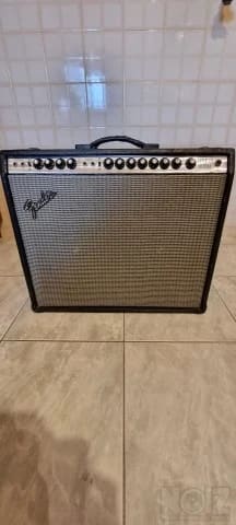 Fender Super Six Reverb Λαμπάτος