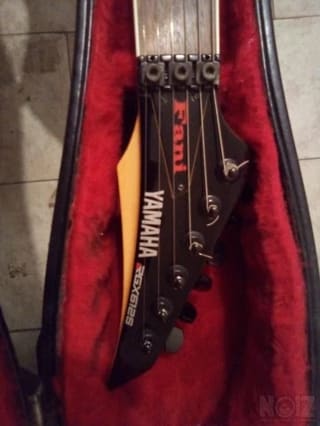 YAMAHA RGX 612s