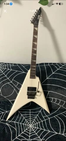 ESP-LTD Alexi 200