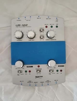 Tascam US-122 Interface