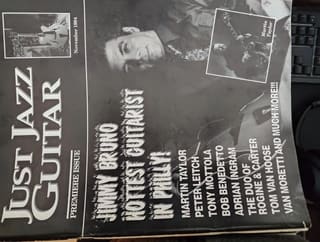 68 τεύχη Just Jazz Guitar + 2 Special Is