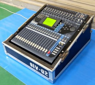 Yamaha 01V96 V02 + MY8 AT