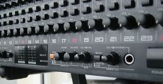 Roland 240R