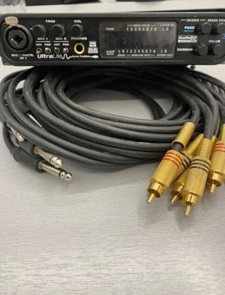 MOTU Ultralite MK3 Firewire με 8 καλώδια