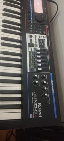 Roland Juno Gi