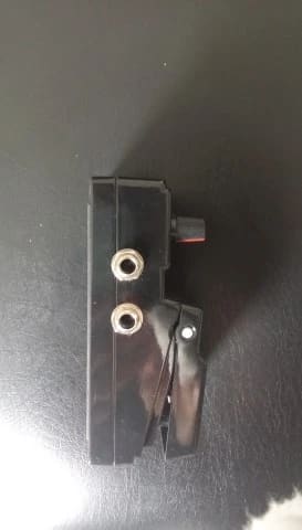Digitech Death Metal στο κουτί του