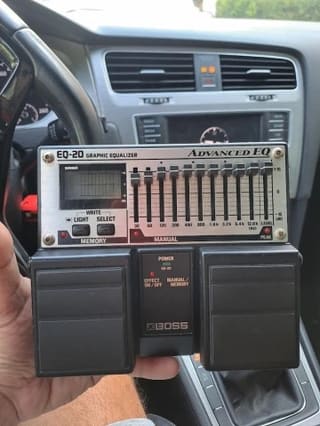 Boss EQ 20