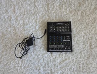 Mackie Mix-8 Mixer