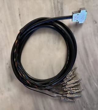 MOGAMI GOLD 25-pin to 8 stereo cable 3.5