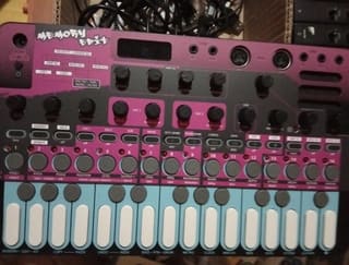Sonicware Liven Bass N Beats