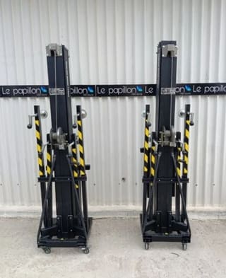 Genie ST-24 Super Tower