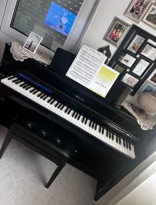 Yamaha Clavinova CLP-675